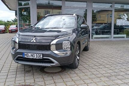 Mitsubishi Outlander 19.955 km 42.990 &euro; Magdeburg 39124