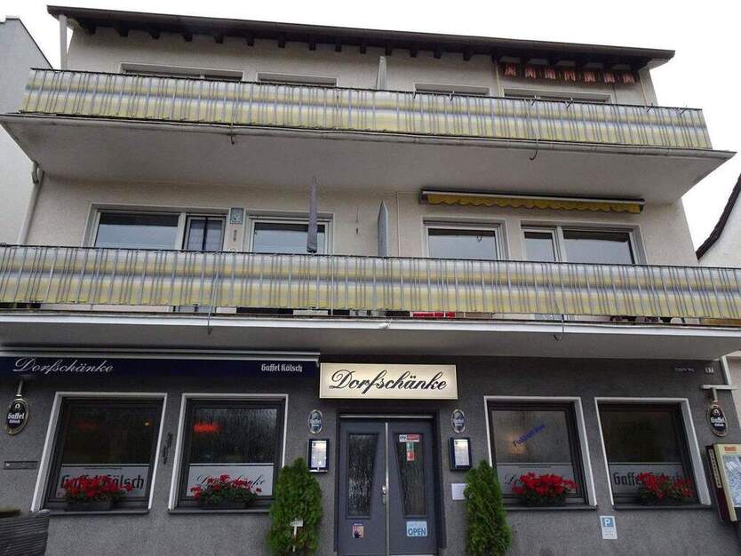 Schönes gepflegtes Mehrfamilienhaus mit Gewerbeeinheit - provisionsfrei 1 zimmer