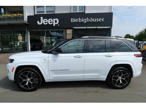 Grand Cherokee Summit Reserve Plug-In-Hybrid 4xe