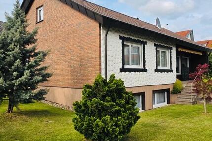 Haus Nufringen - 4.5 Zimmer, 157 m&sup2;, 2.200&euro; | Angebot:26443635