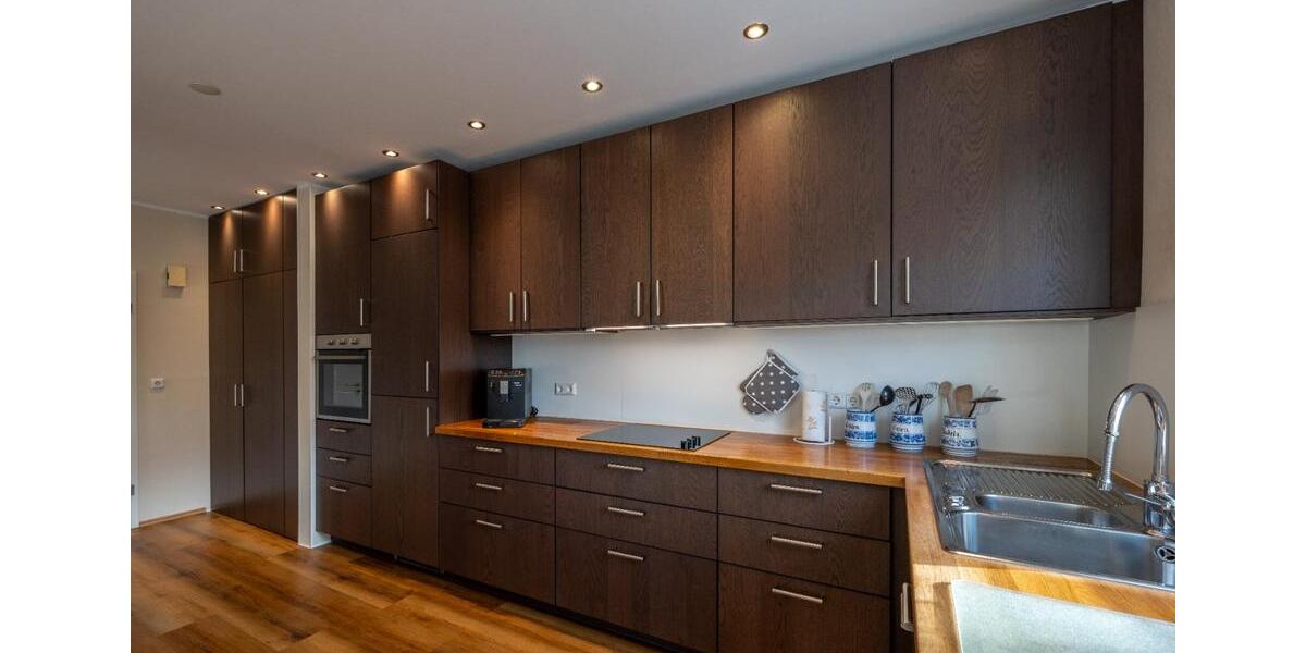 Reihenhaus Wilhelmshaven - 4.5 Zimmer, 110 m&sup2;, 320.000&euro; | Angebot:25261104