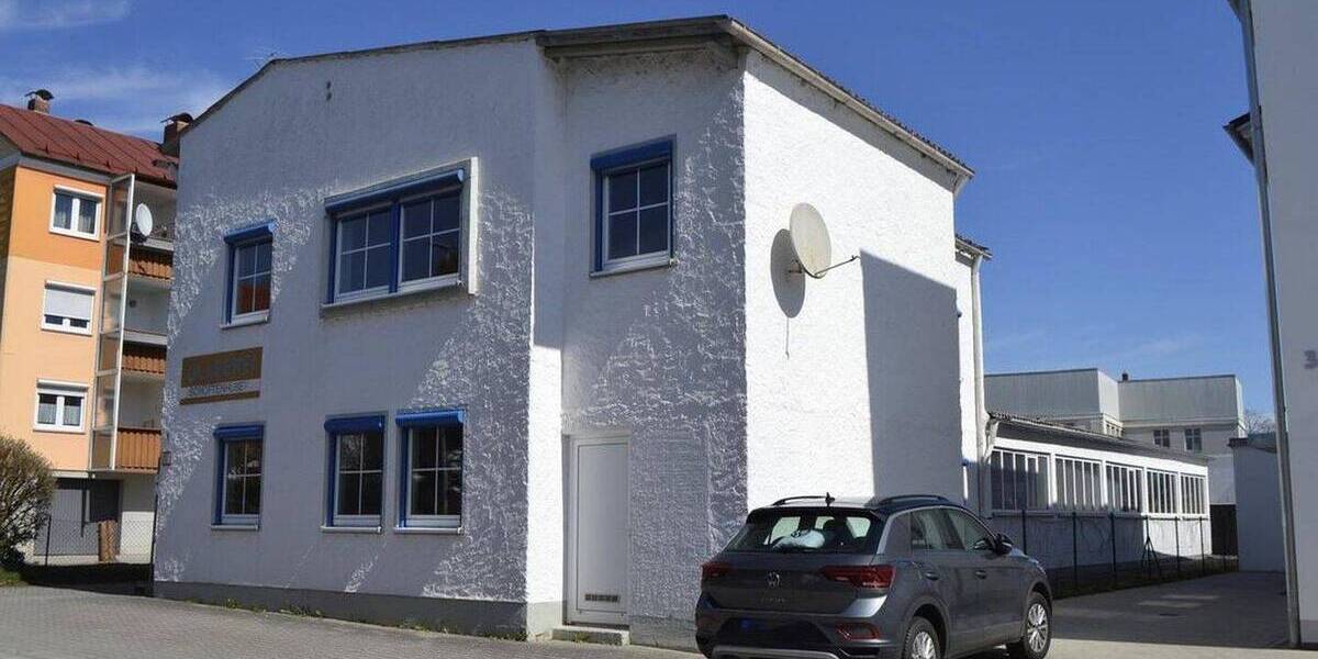 Mehrfamilienhaus, Wohnhaus Eggenfelden - 7 Zimmer, 245 m&sup2;, 650.000&euro; | Angebot:26306511