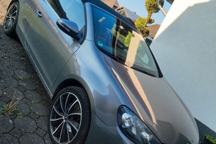 VW Golf 136.000 km 8.900 &euro; Nieheim 33039