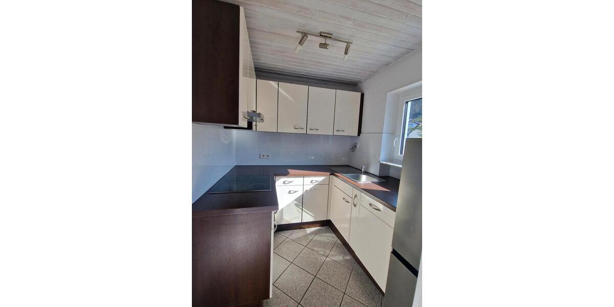 Dachgeschoßwohnung Bad Dürkheim - 2 Zimmer, 61 m&sup2;, 800&euro; | Angebot:26395677