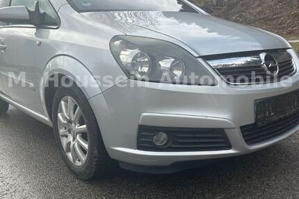 Opel Zafira 177.000 km 950 &euro; Altensteig 72213