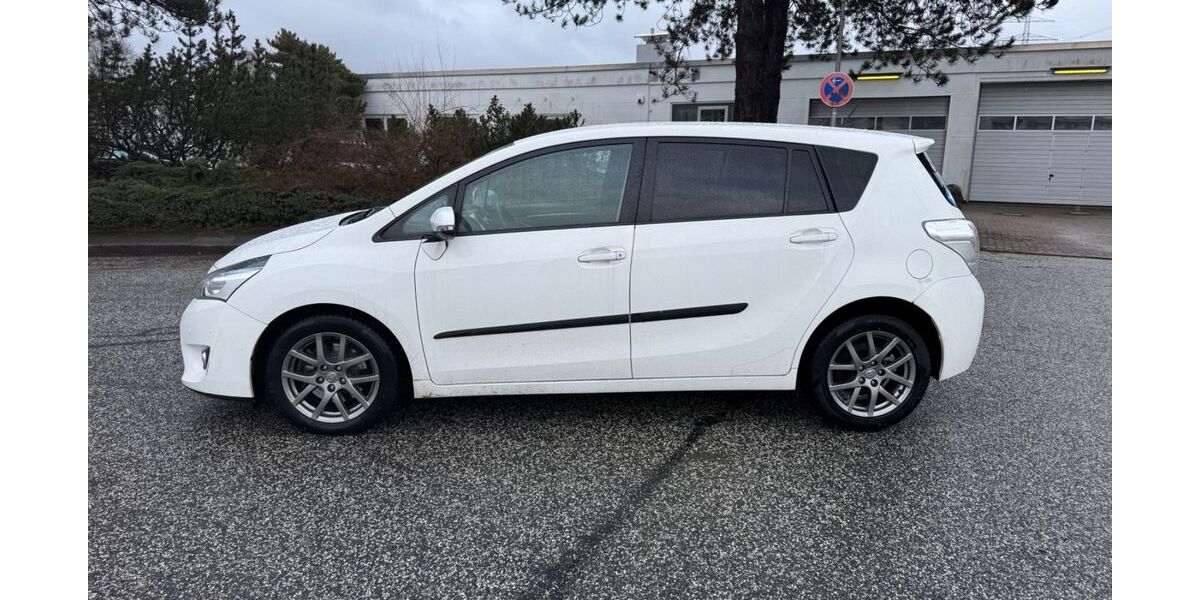 Toyota Verso 165.349 km 4.490 &euro; Barsbüttel 22885