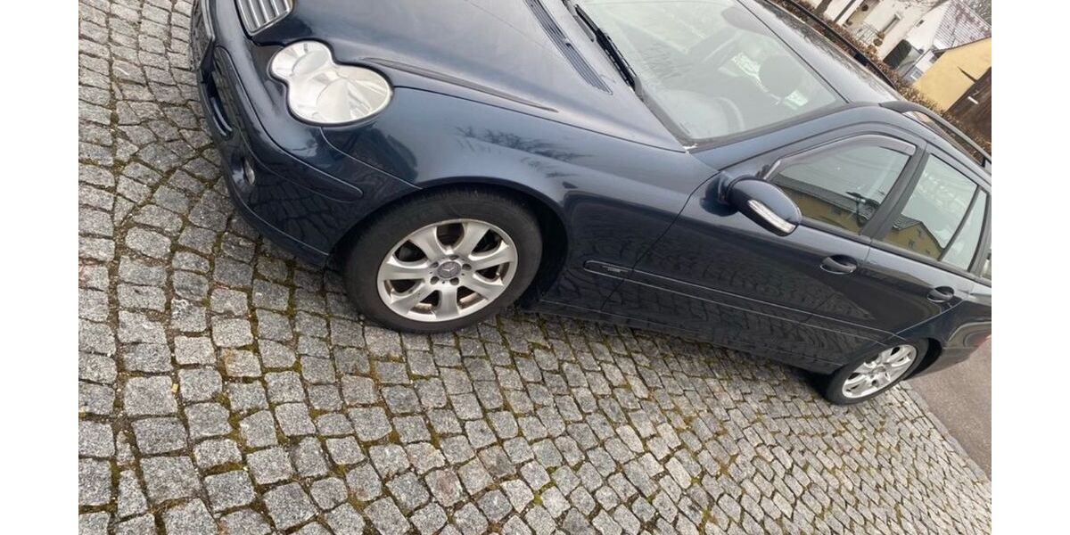 Mercedes-Benz C 220 365.000 km 2.150 &euro; Babenhausen 87727