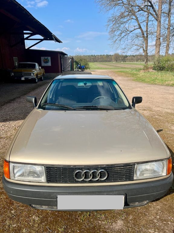Audi 80 196.000 km 1.300 € Radbruch 21449