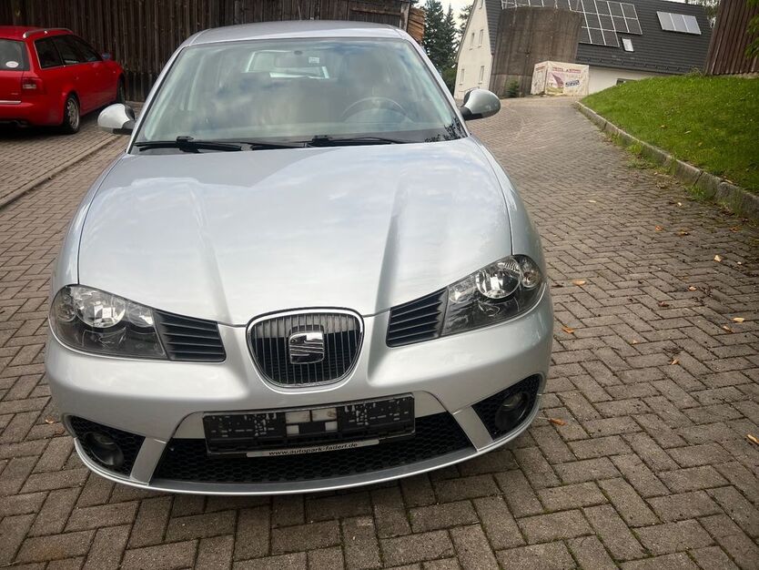 Seat Ibiza 133.800 km 2.899 € Weidenberg 95466
