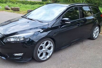 Ford Focus 163.000 km 9.999 &euro; Reutlingen 72766