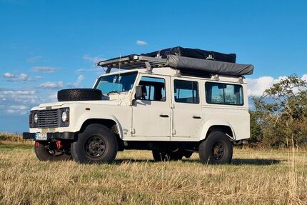 Land Rover Defender 199.700 km 29.900 &euro; Rosbach 61191