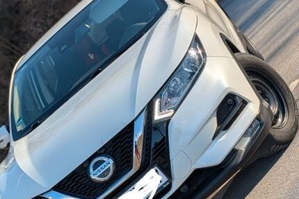 Nissan Qashqai 85.000 km 14.900 &euro; Wustermark 14641