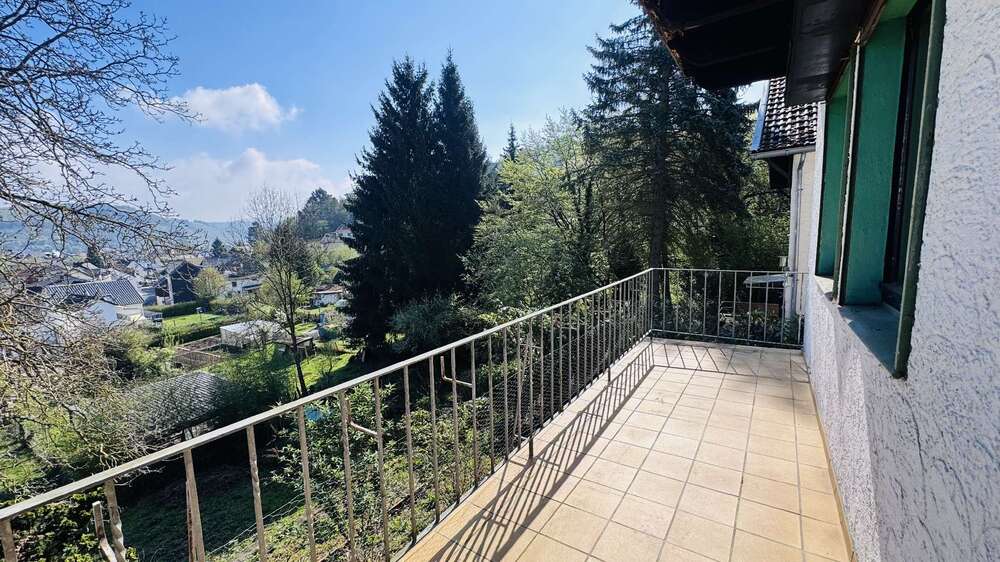 Einfamilienhaus Remagen - 7 Zimmer, 150 m&sup2;, 249.000&euro; | Angebot:26777537