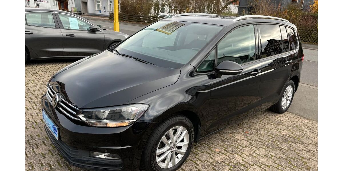VW Touran 275.000 km 9.800 &euro; Lahntal/Sterzhausen 35094
