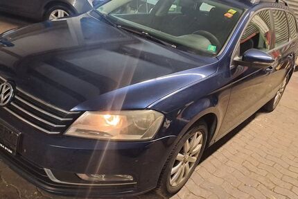 VW Passat 32.000 km 2.900 &euro; Extertal 32699