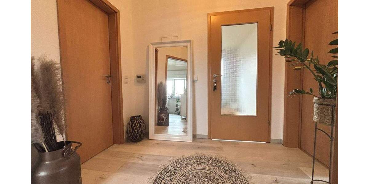 Mehrfamilienhaus, Wohnhaus Kirchhain Langenstein - 9 Zimmer, 193 m&sup2;, 319.900&euro; | Angebot:25775616