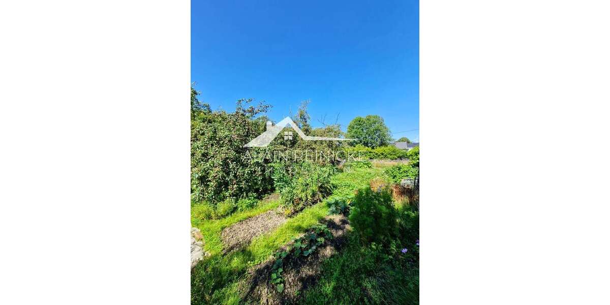 Grundstück mit großer Doppelgarage & viel Stauraum - Grundstück Erlau | Angebot:22167644