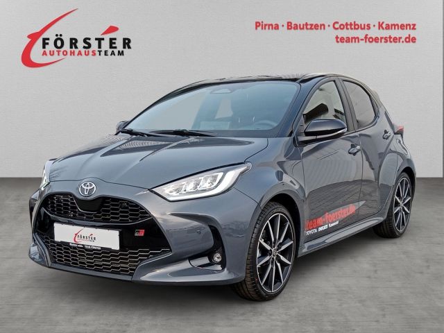 Toyota Yaris 9.500 km 28.640 &euro; Pirna 01796