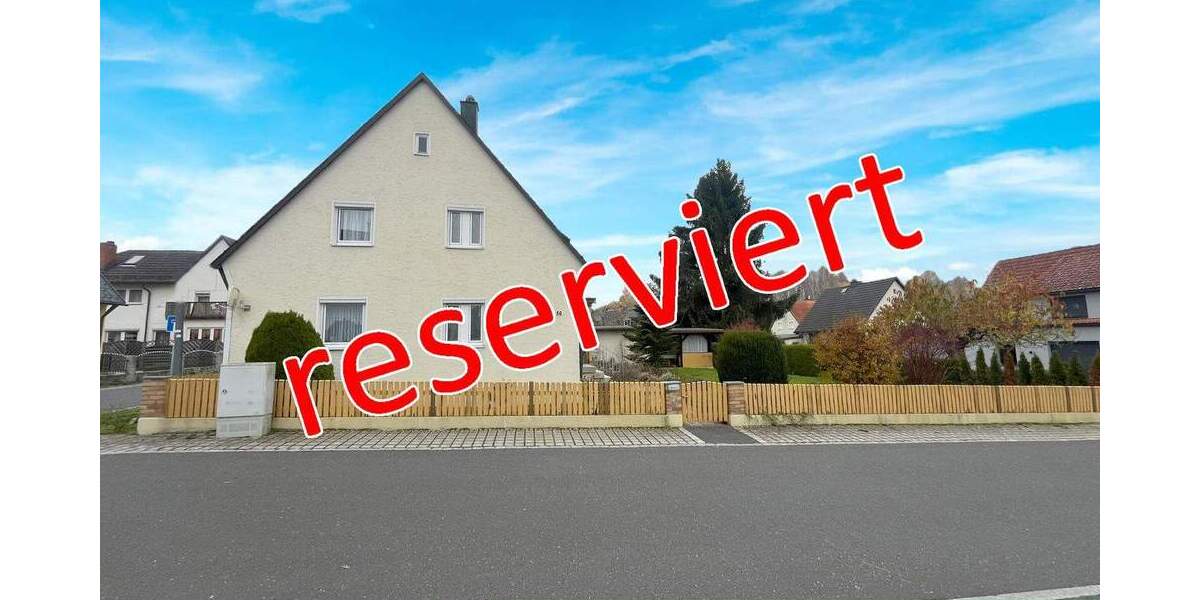 Gepflegtes EFH mit Gartenidylle, Pergola und Garage 8 zimmer