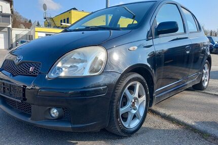 Toyota Yaris 241.000 km 3.250 &euro; Ludwigsburg 71642