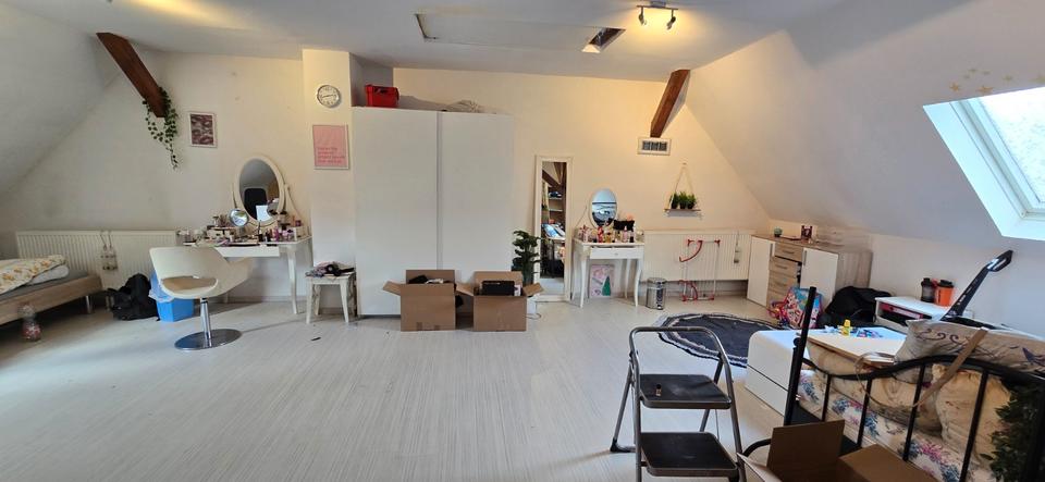 Doppelhaushälfte Deizisau - 5 Zimmer, 200 m&sup2;, 2.500&euro; | Angebot:26113722