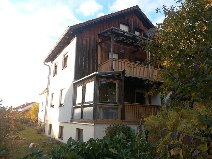 Ein-Zweifamilienhaus in Aufhausen zimmer