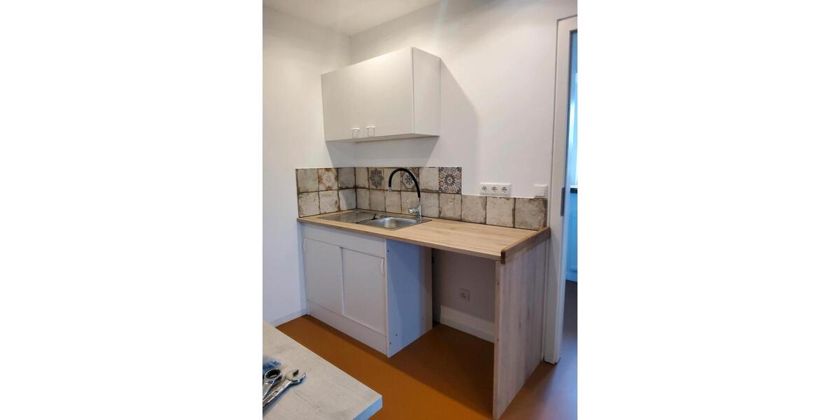 Etagenwohnung Schnaittenbach - 1 Zimmer, 30 m&sup2;, 480&euro; | Angebot:24788750