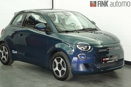 Fiat 500e Action CarPlay Android Automatik 1.Hand