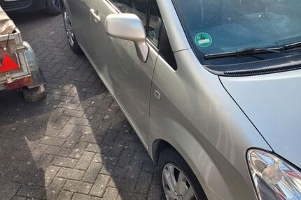 Toyota Corolla Verso 139.500 km 4.500 &euro; Nastätten 56355