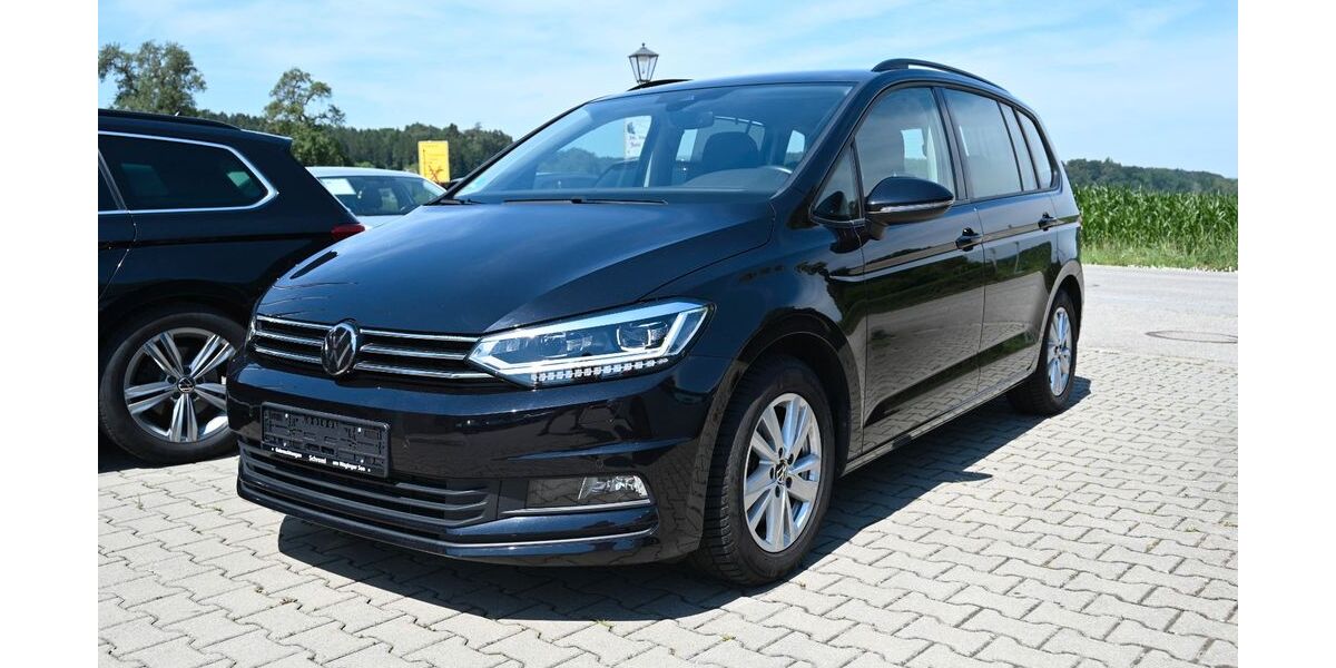 VW Touran 31.000 km 28.999 &euro; Petting /Waging am See 83367