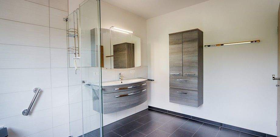 Mehrfamilienhaus, Wohnhaus Reutlingen Betzingen - 6 Zimmer, 182 m&sup2;, 598.000&euro; | Angebot:24756184