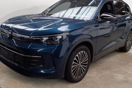 VW Tiguan 18.965 km 34.998 &euro; Potsdam 14482