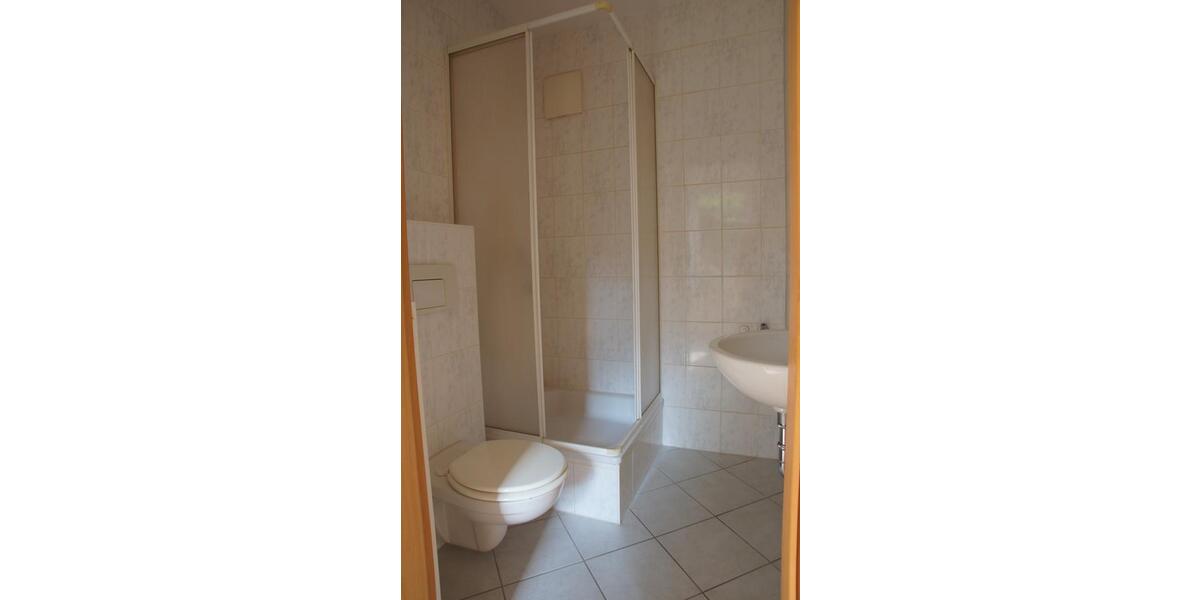Erdgeschoßwohnung Staßfurt - 1 Zimmer, 32 m&sup2;, 230&euro; | Angebot:26561666