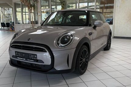 Mini ONE 27.000 km 18.999 &euro; Selters 65618