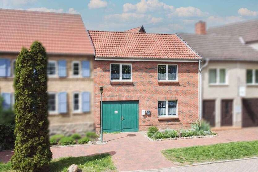 Haus zum Kaufen in Plau am See 199.000 € 193 m²