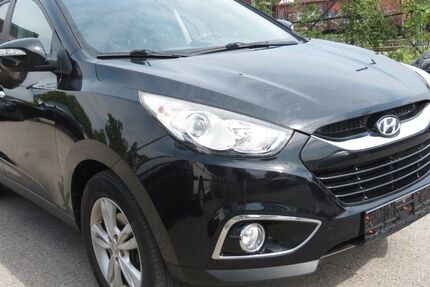 Hyundai ix35 107.500 km 8.250 &euro; Rosenheim 83026