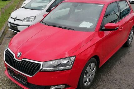 Skoda Fabia 65.467 km 14.730 &euro; Klötze 38486