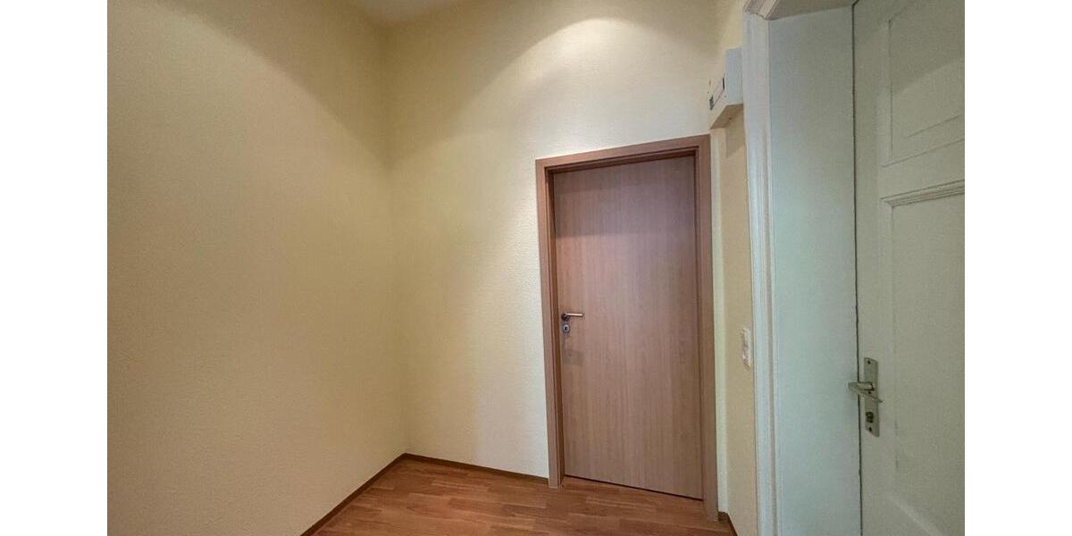 Kleine Gewerbeeinheit – ideal für Büro, Studio oder Beratung zimmer