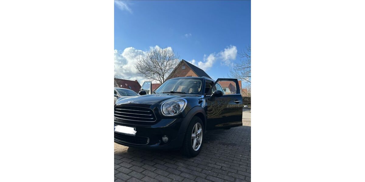 Mini Countryman D (Cooper) 222.305 km 5.700 &euro; Königsfeld 19217