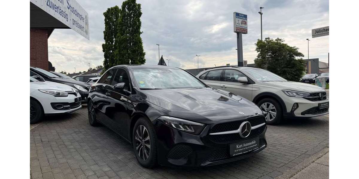 Mercedes-Benz A 180 74.300 km 21.900 &euro; Wassenberg 41849