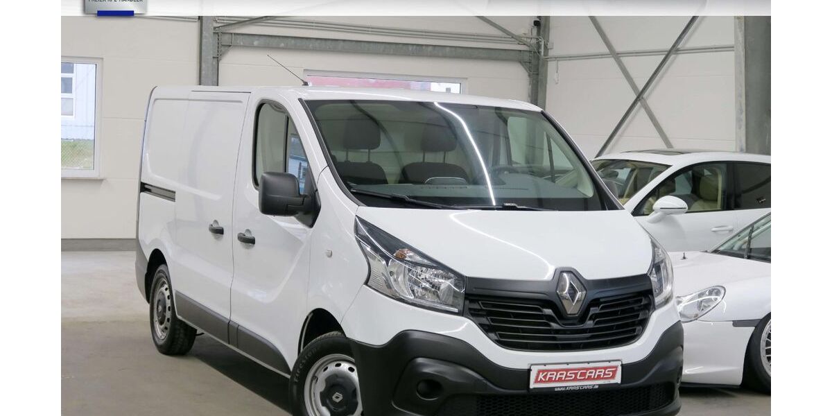 Renault Trafic 194.516 km 10.390 &euro; Stockelsdorf 23617