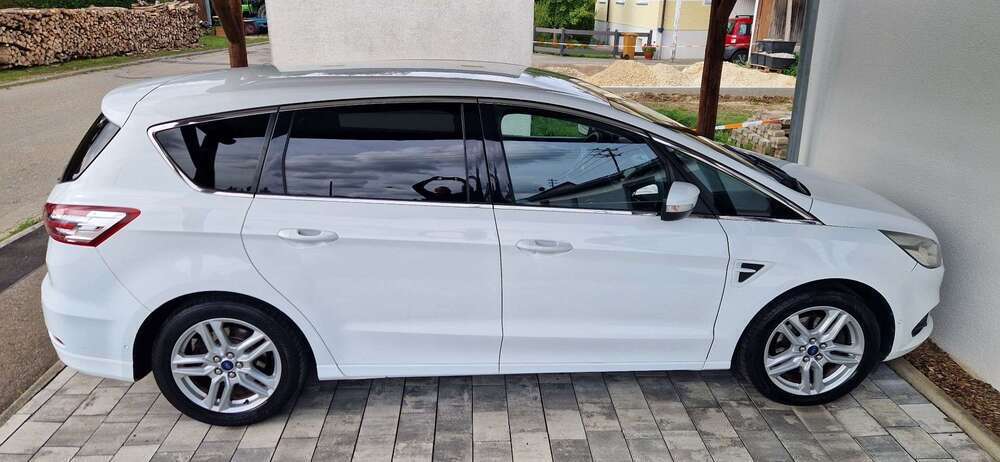 S-Max