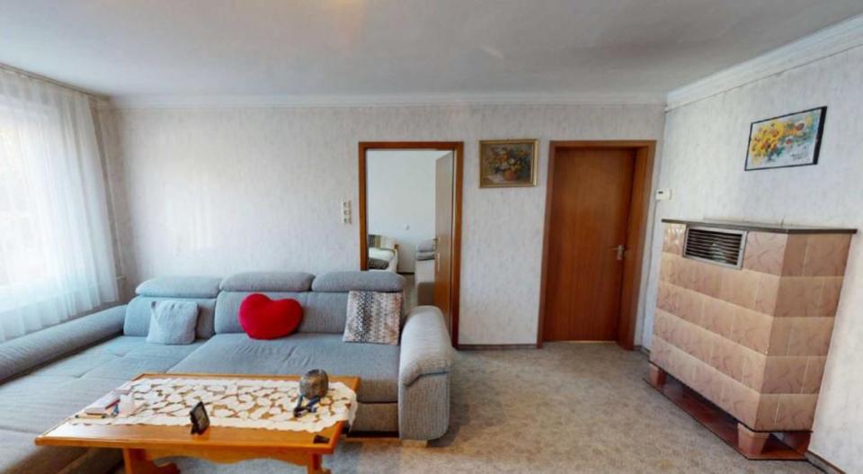 Etagenwohnung Altensteig - 3 Zimmer, 71 m&sup2;, 680&euro; | Angebot:25400811