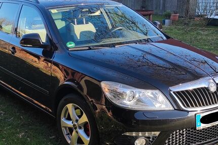 Skoda Octavia 178.000 km 7.499 &euro; Wertheim 97877