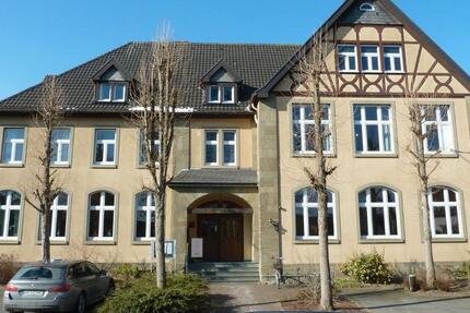 Haus Erwitte - 11 Zimmer, 483 m&sup2;, 590.000&euro; | Angebot:27014734