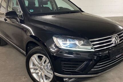 VW Touareg 216.500 km 15.500 &euro; Berlin 10783