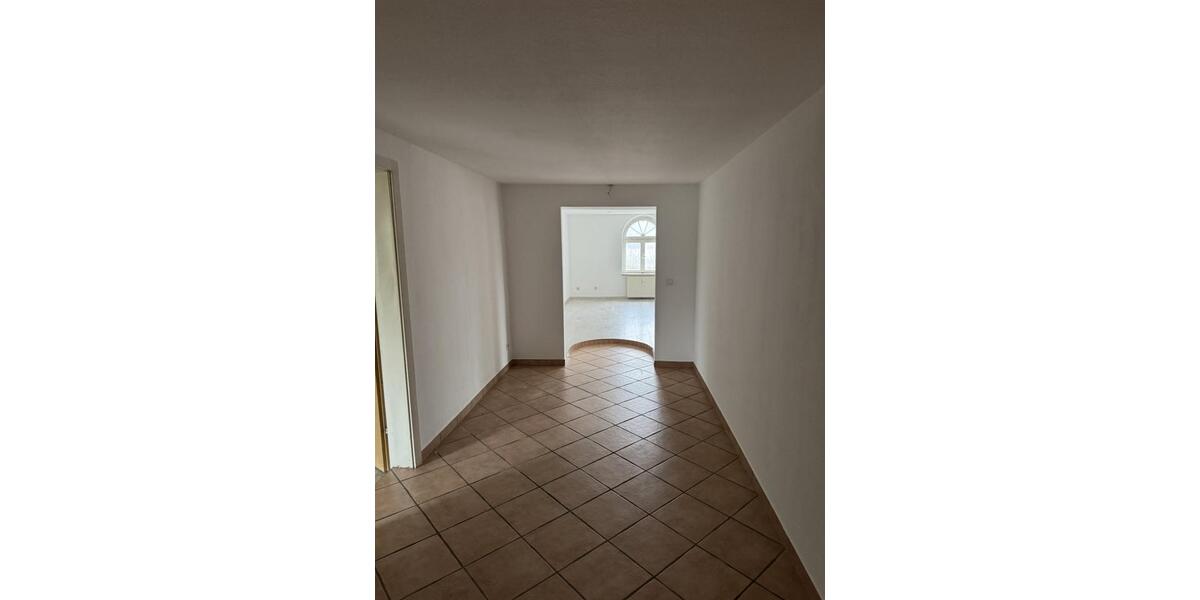 Etagenwohnung Wittstock/Dosse Dosse - 3 Zimmer, 105 m&sup2;, 630&euro; | Angebot:25612228