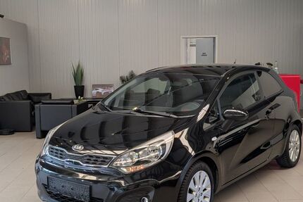 Kia Rio 79.000 km 5.450 € Menden (Sauerland) 58708