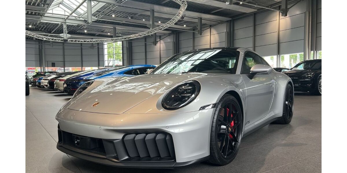 Porsche 992 9.950 km 192.790 € Paderborn 33100