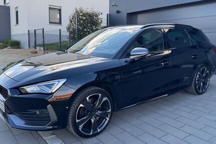 Cupra Leon 69.000 km 21.900 &euro; Ellingen 91792